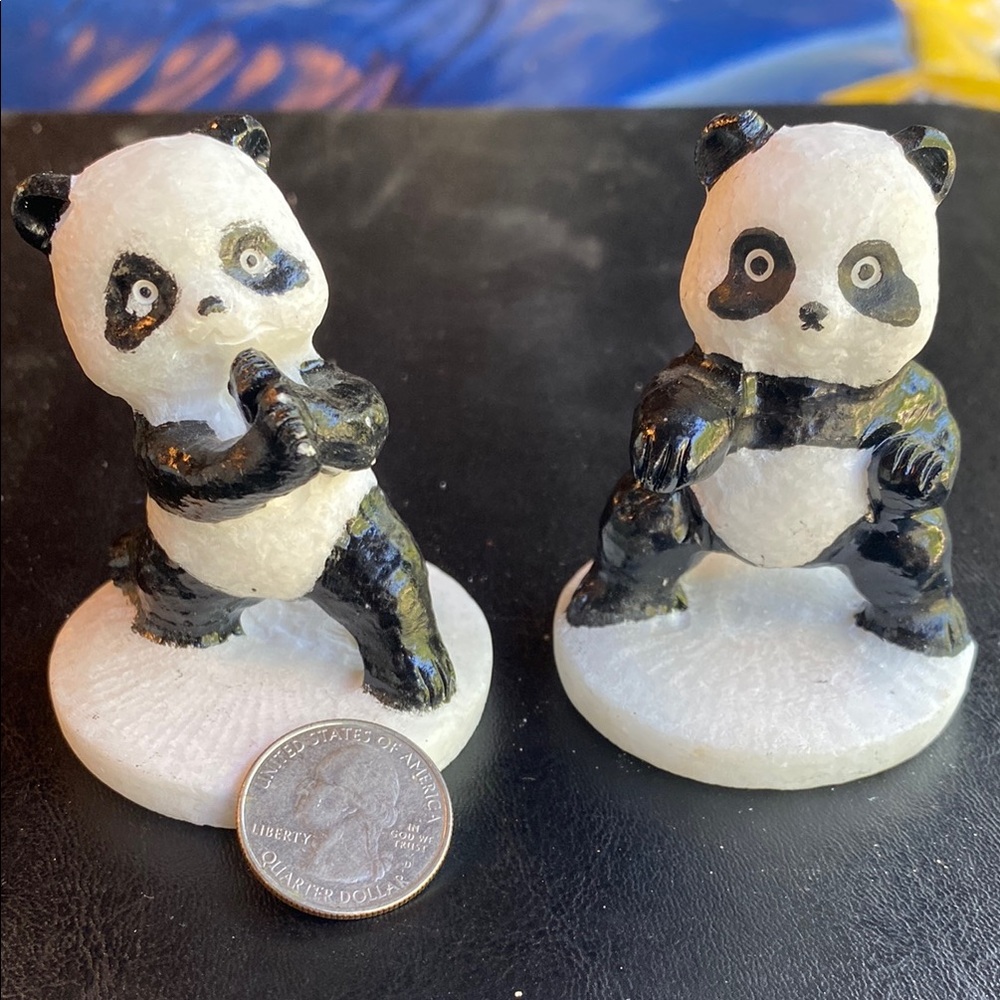 Adorable Kung Fu Quartz Panda  Figurines